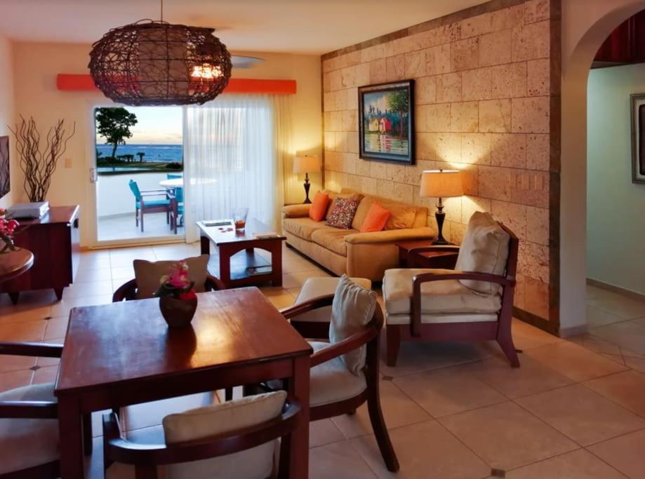 Agualina Kite Hotel Oceanfront Apartments Cabarete Eksteriør bilde