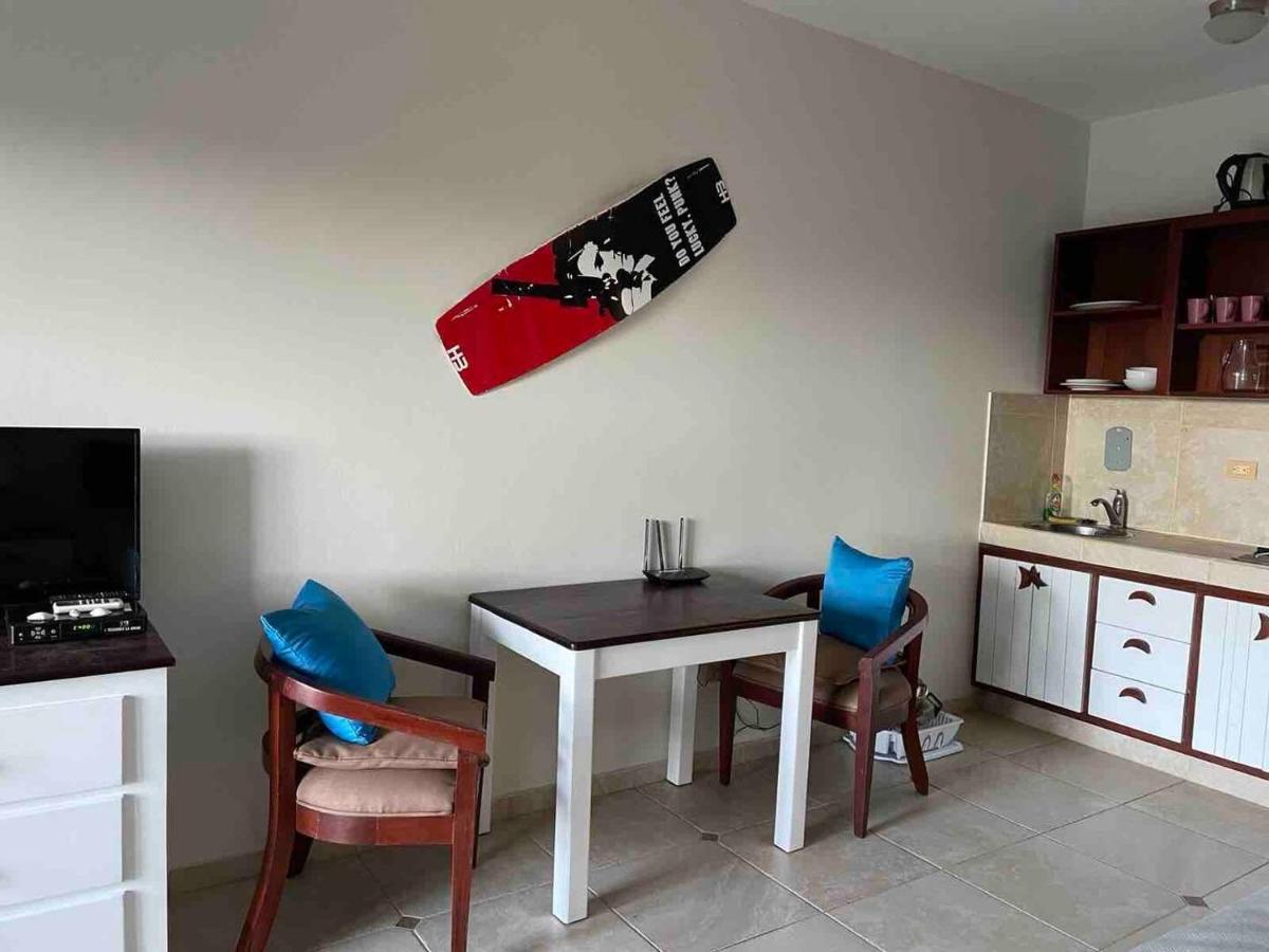 Agualina Kite Hotel Oceanfront Apartments Cabarete Eksteriør bilde