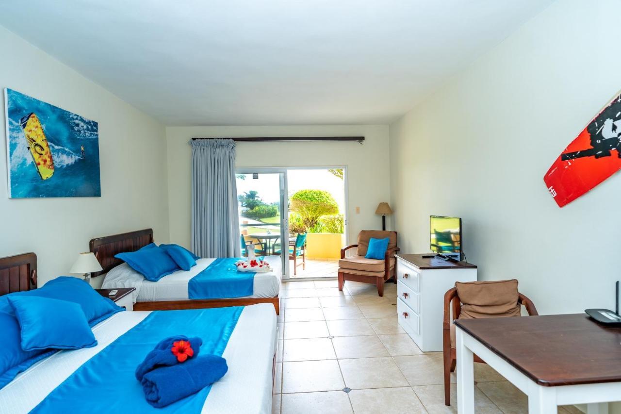 Agualina Kite Hotel Oceanfront Apartments Cabarete Eksteriør bilde